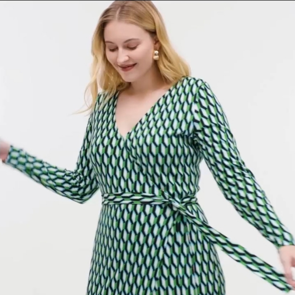 Diane Von‎ Furstenberg Bold Print Midi Wrap Dress